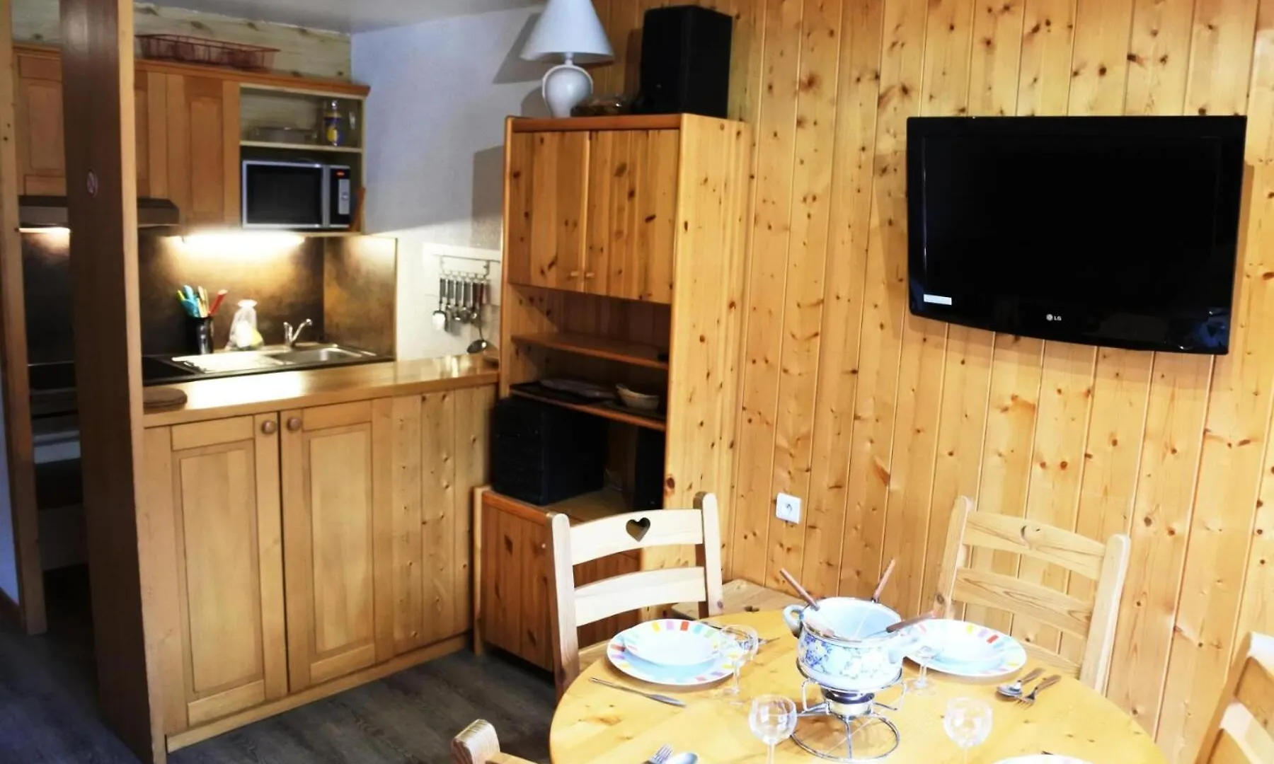 Residence Immeuble Alp'Airelles - 2 Pieces Pour 6 Personnes 144 Morzine Apartment